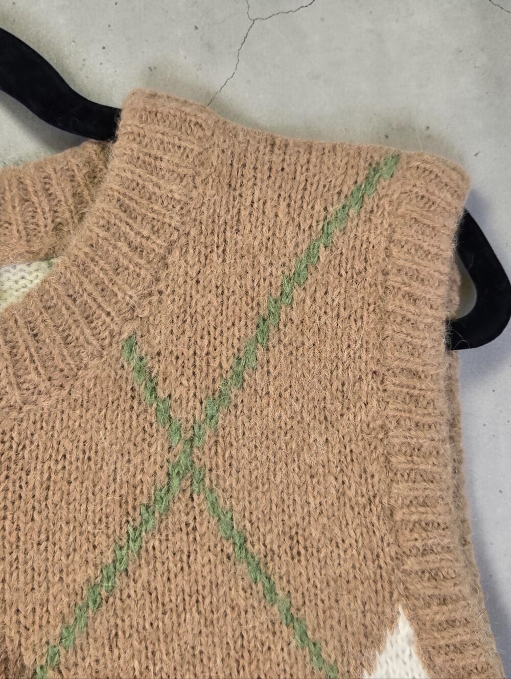 Sezane Sweater Vest Khaki Cream Argyle Crop Crew Neck Alpaca Blend Size Large - Picture 5 of 15